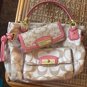 Matching coach set
